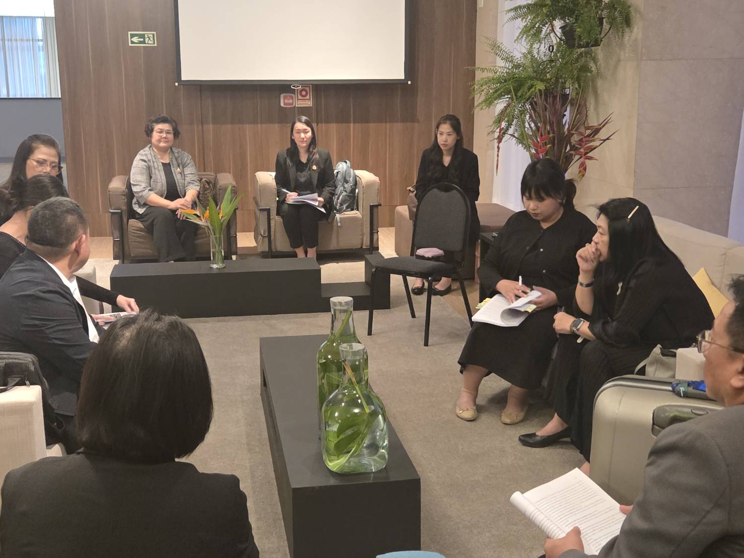 title - เลขาธิการ ส.ป.ก. นำคณะเดินทางถึงบราซิล พร้อมร่วมประชุมเตรียมความพร้อม JAWG ครั้งที่ 2 มุ่งกระชับความร่วมมือทางการเกษตรระหว่างประเทศ